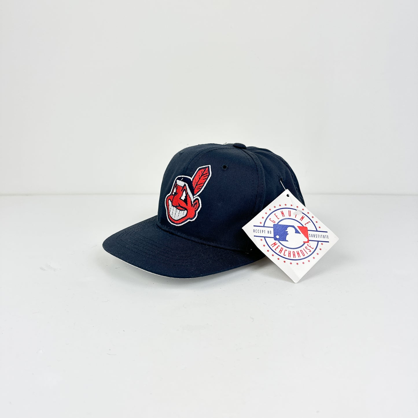 Vintage Kid's Cleveland Indians Deadstock New Era Snapback - Youth O/S