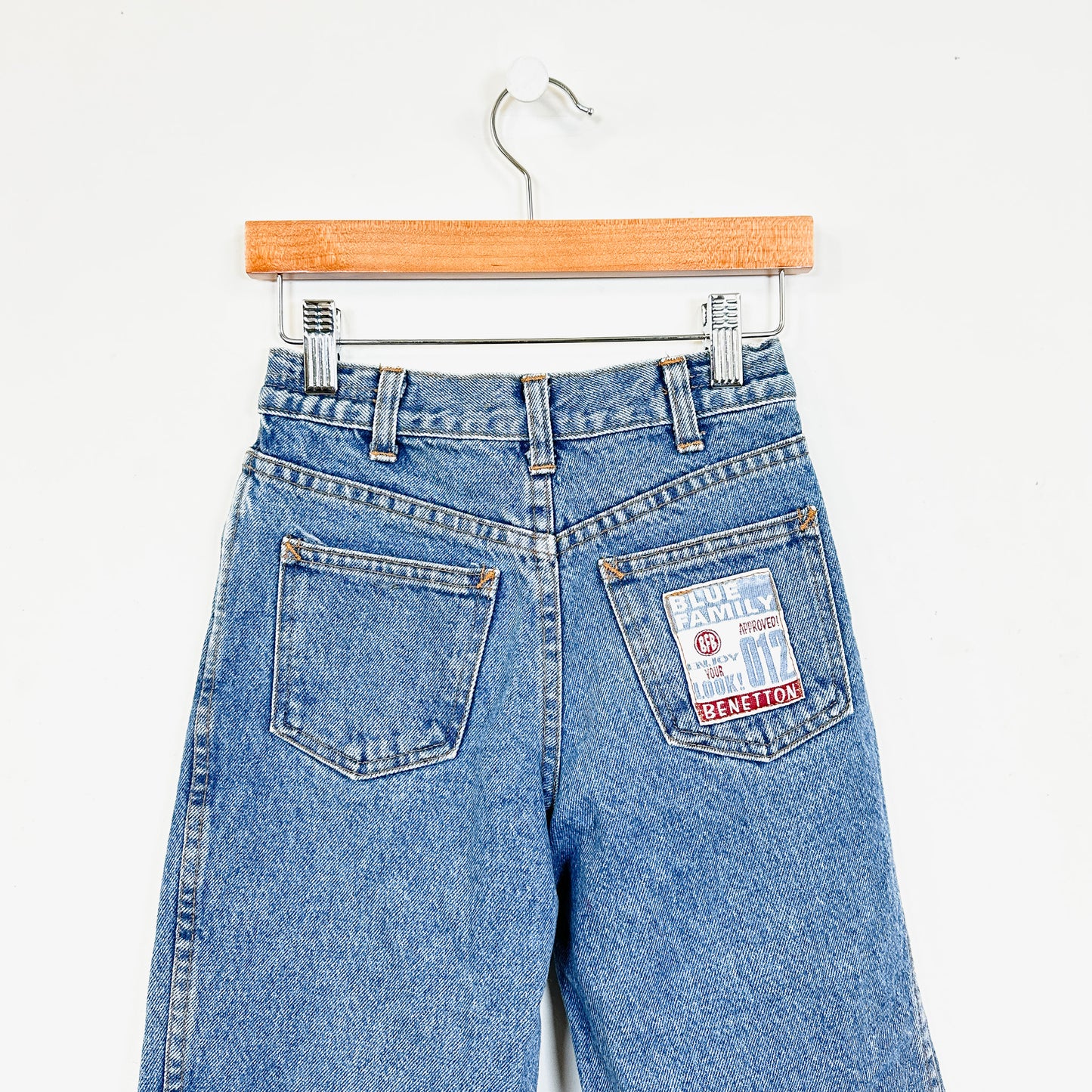 90's Vintage Kids Blue Family by Benetton Pleated Tapered Jeans - Size 4-5yr