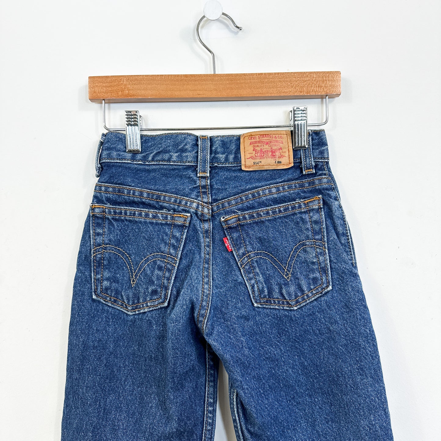 Vintage Kid's Levi's 550 Relaxed Fit Jeans - Size 6