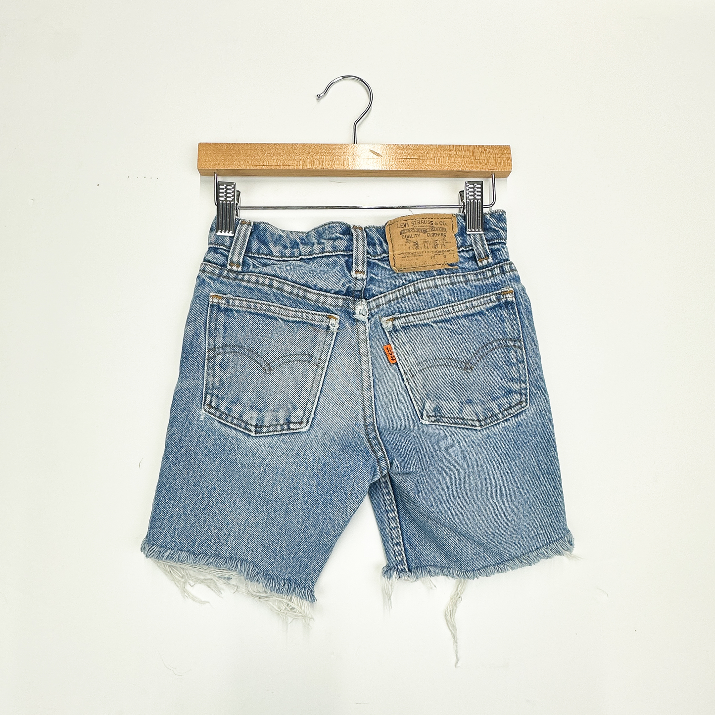 Vintage Kids Levi's Light Wash Orange Tab Cut-Off Shorts - Size 8-10yr